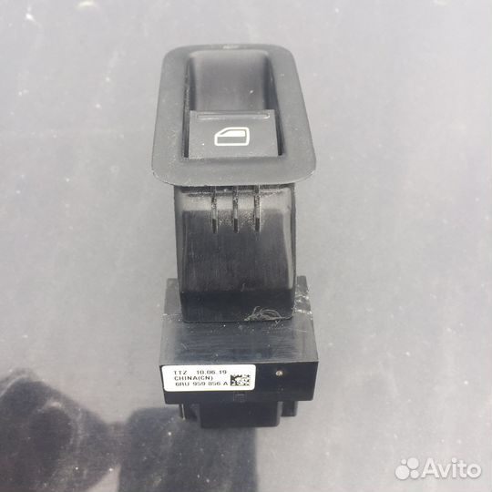 Кнопка стеклоподъемника на volkswagen polo