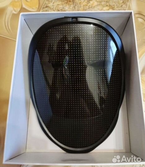 Led-маска для праздника