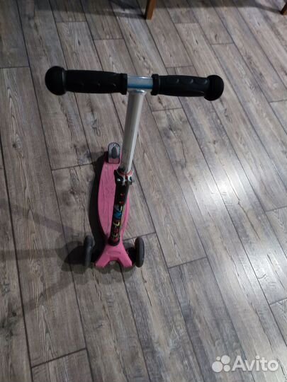 Самокат детский трехколесный