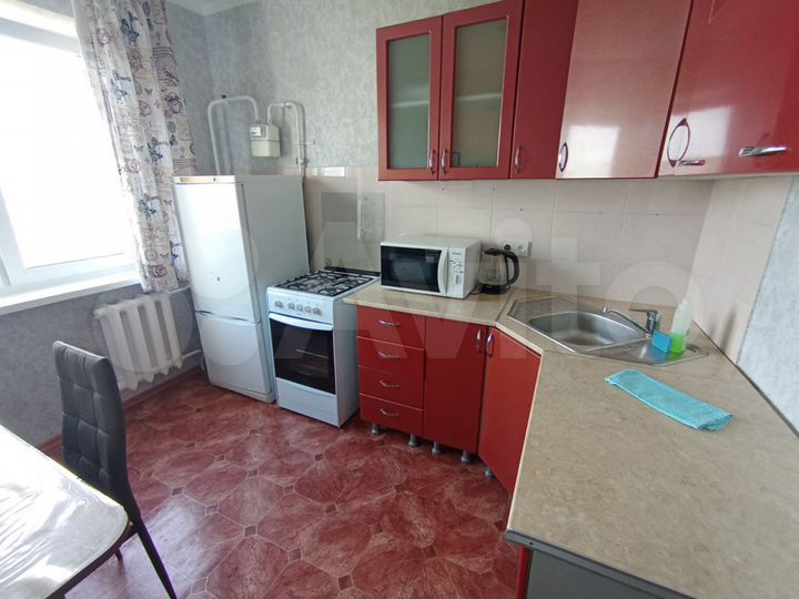 2-к. квартира, 54 м², 9/9 эт.