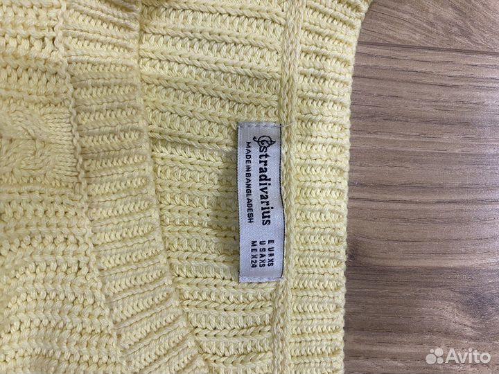 Свитер stradivarius лимонный
