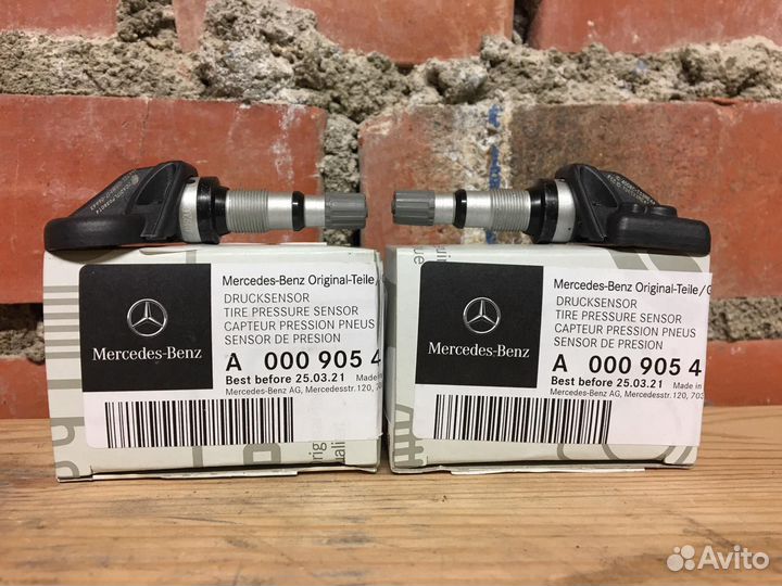 Датчик давления в шине для Mercedes новые / ориг