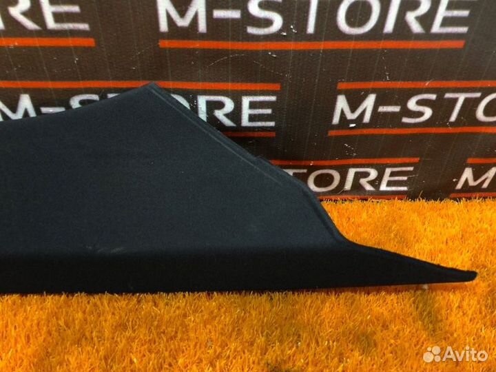 Обшивка стойки задняя левая Bmw 5-Series E60