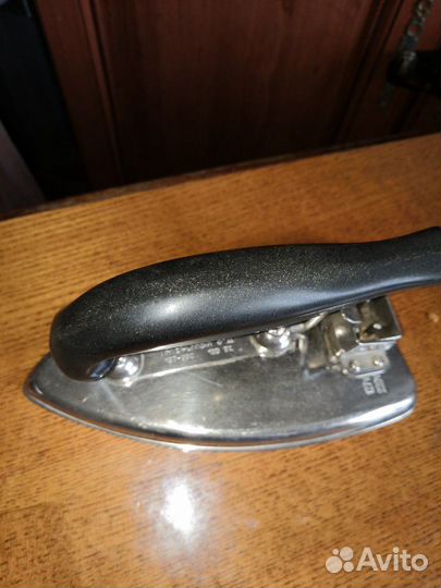 Утюг (патефонный завод) коллекционный