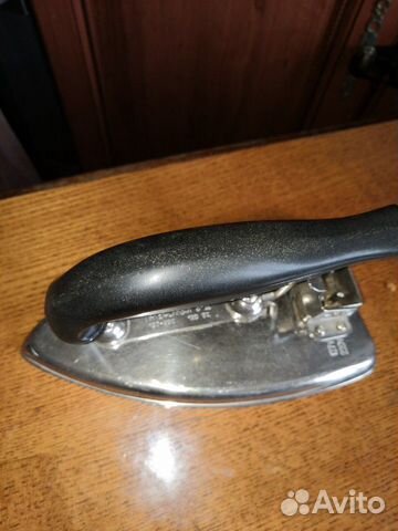 Утюг (патефонный завод) коллекционный