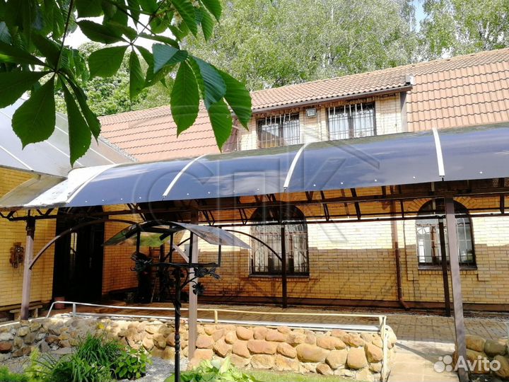 Монолитный поликарбонат