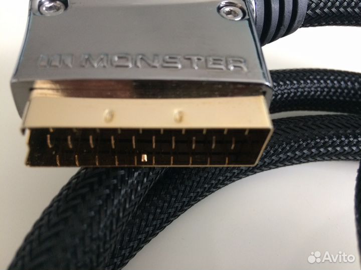 Кабель Monster Cable скарт-скарт