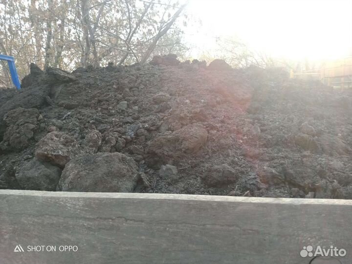 Чернозем,перегной,свежий навоз,земля