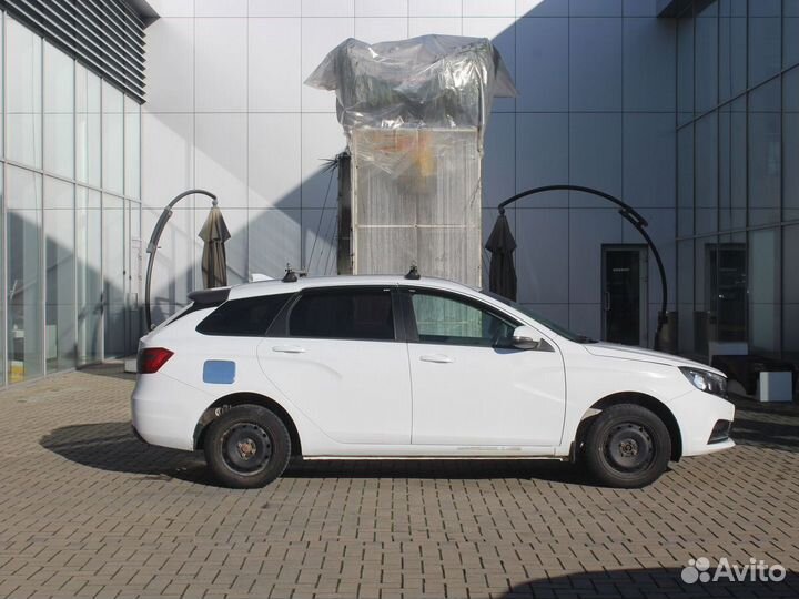 LADA Vesta 1.6 МТ, 2019, 112 000 км