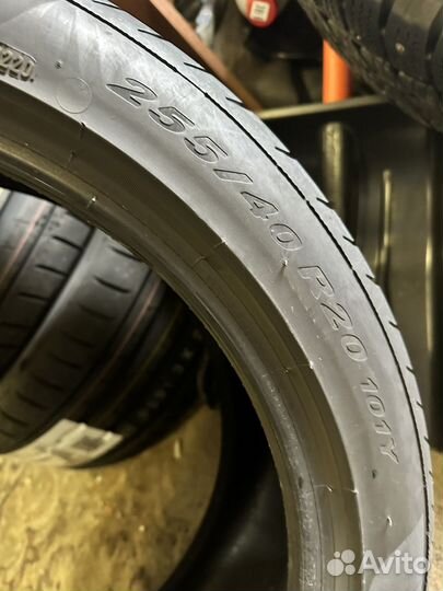 Pirelli P Zero 255/40 R20