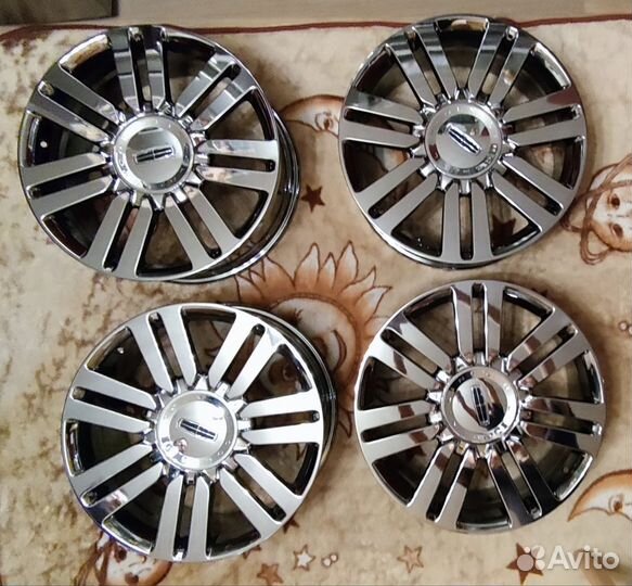 Диски на Lincoln Navigator 3 (2007-2014 г) 4 шт