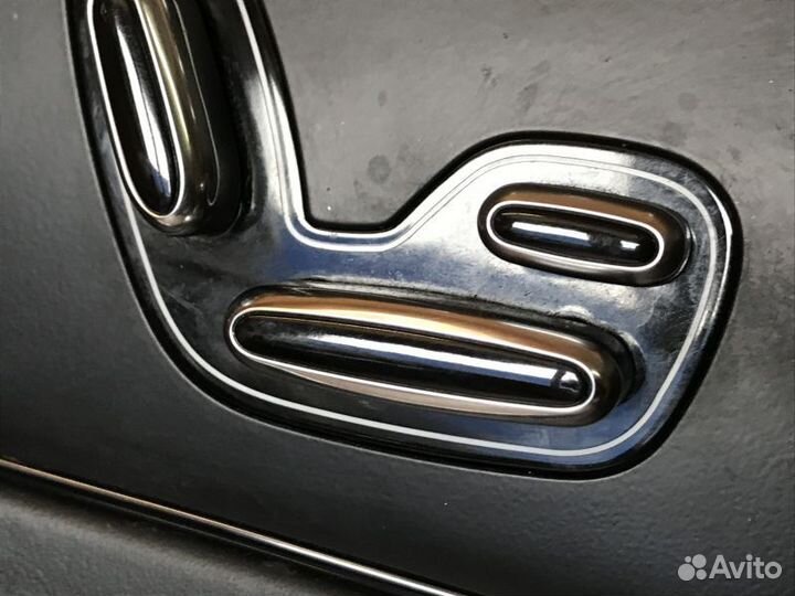 Блок управления сиденьем Kia Quoris рестайлинг KH