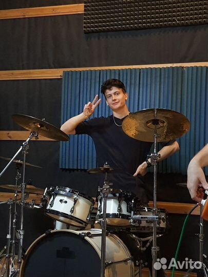 Уроки игры на барабанах