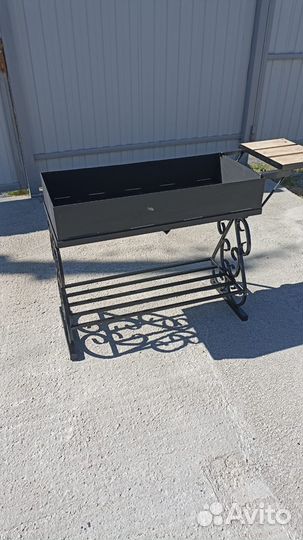 Мангал с съемным столиком