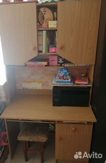 Компьютерный стол