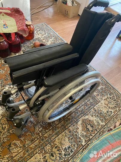 Коляска для инвалидов