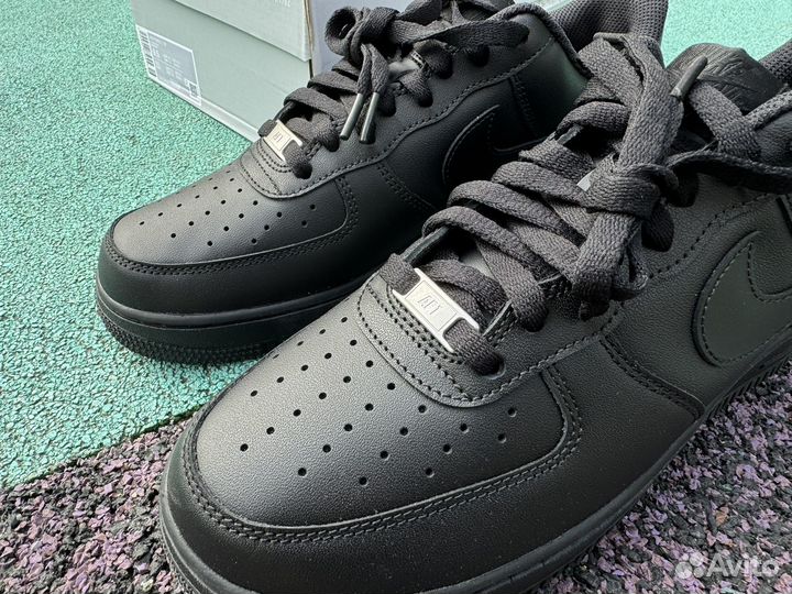 Nike Air Force 1 black