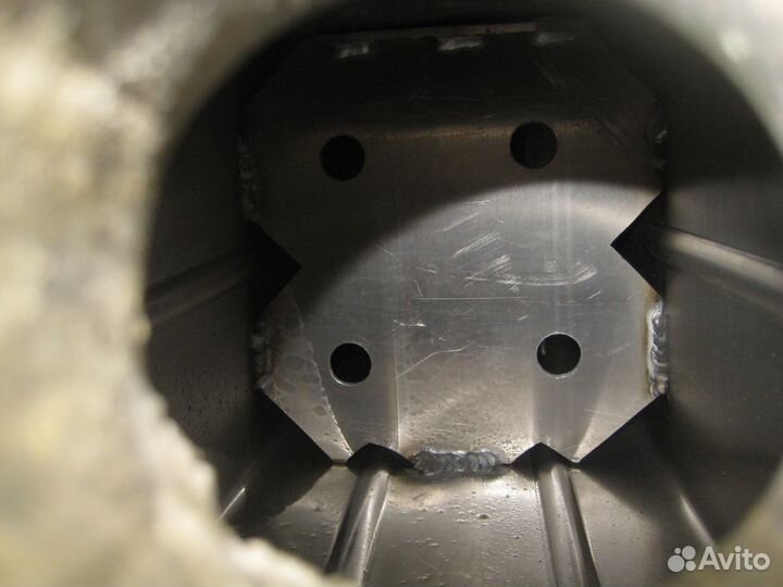 На УАЗ патриот бензобак