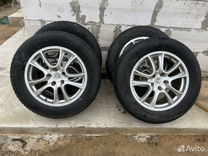 Продам диски с резиной