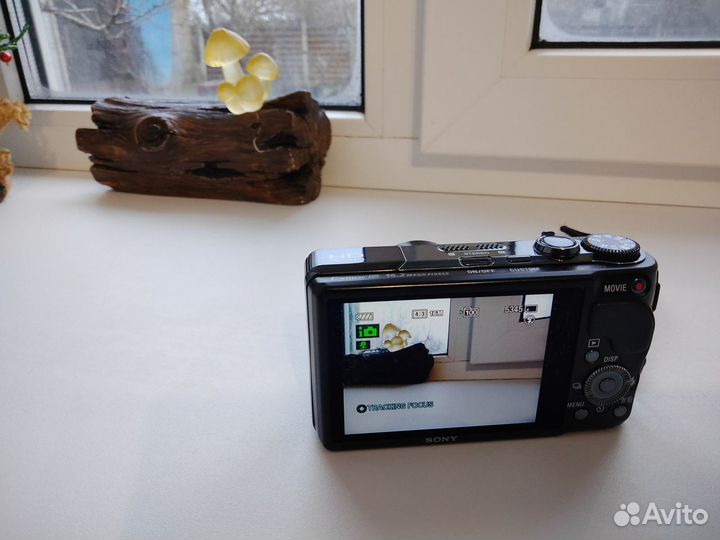 Цифровой фотоаппарат sony DSC-HX9V