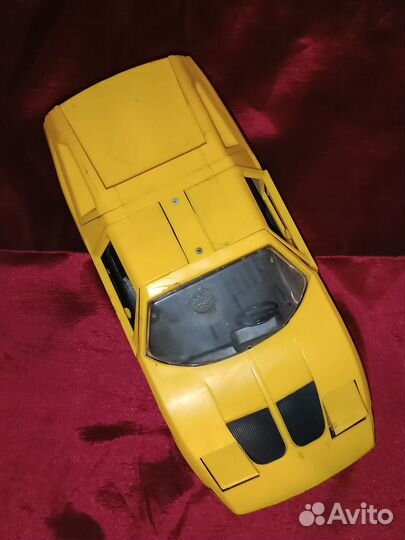 Машинка радиоуправляемая