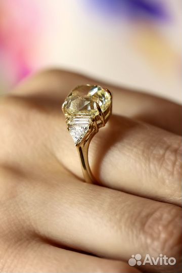 No name Кольцо с сертификатом GIA 8,01 ct FY/VS2