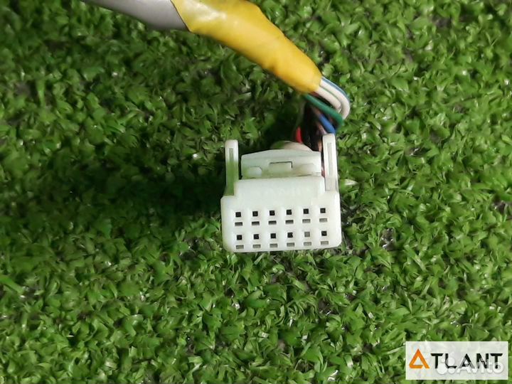 Зеркало переднее правое nissan fuga