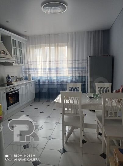 3-к. квартира, 102 м², 10/10 эт.