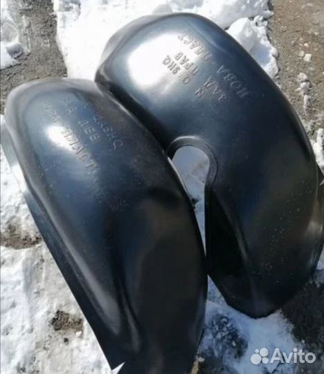 Локеры, подкрылки на Ниссан Кашкай J10