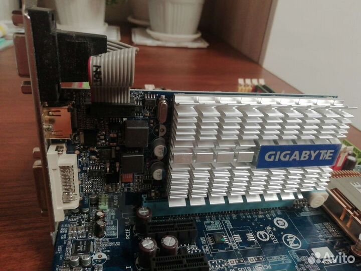 Материнская плата с процессором AMD Phenom II