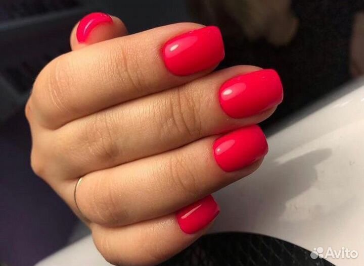 Мастер маникюра и педикюра