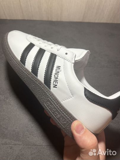 Кроссовки мужские adidas munchen white 41-45