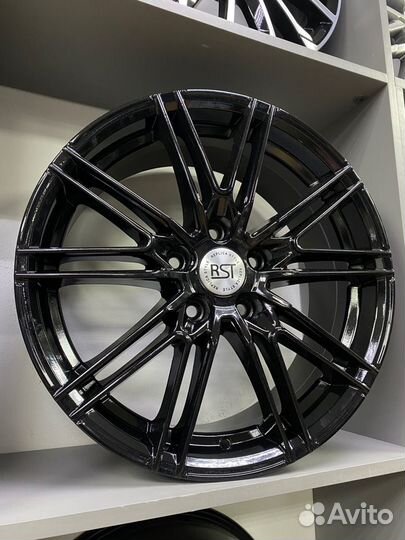 RST 7x17/5x114,3 ET45 D67,1 R187 (Mazda CX-5) BL