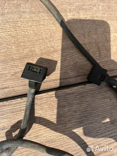 Форсунка омывателя Nissan Qashqai J10 2.0