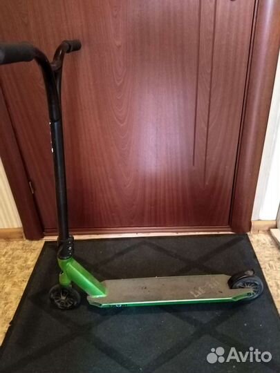 Трюковой самокат limit