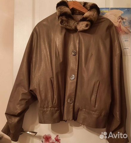 Куртка кожаная женская 48-50 бу