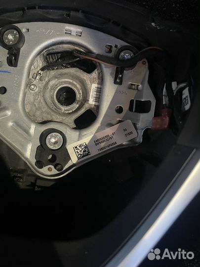 Рулевое колесо (руль) с AIR BAG на BMW X5, F15