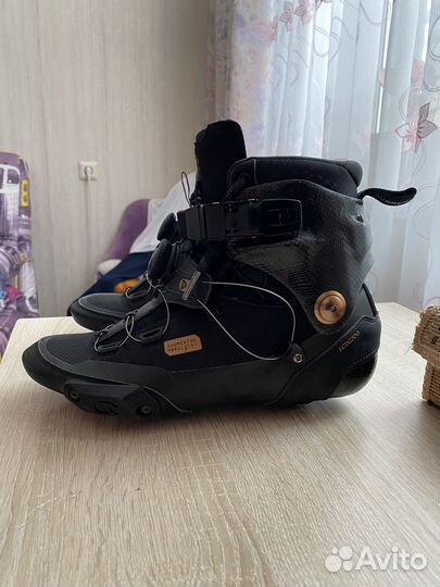 Ролики iqon TR10 (размер 43)