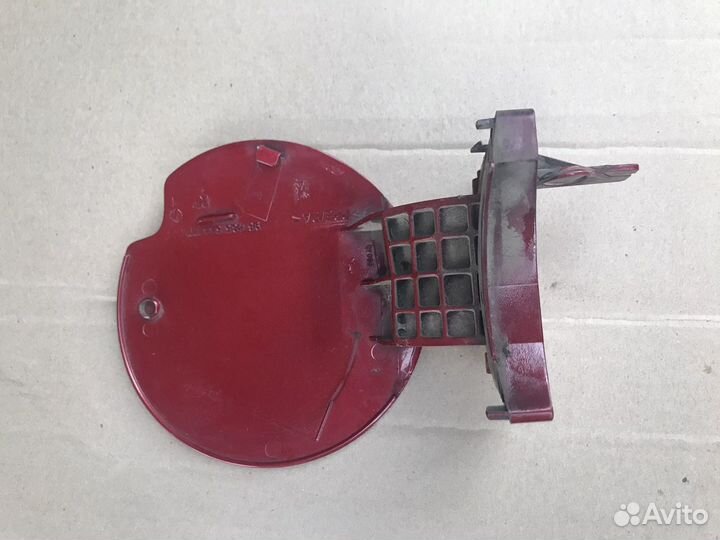 Лючок бензобака Peugeot 307