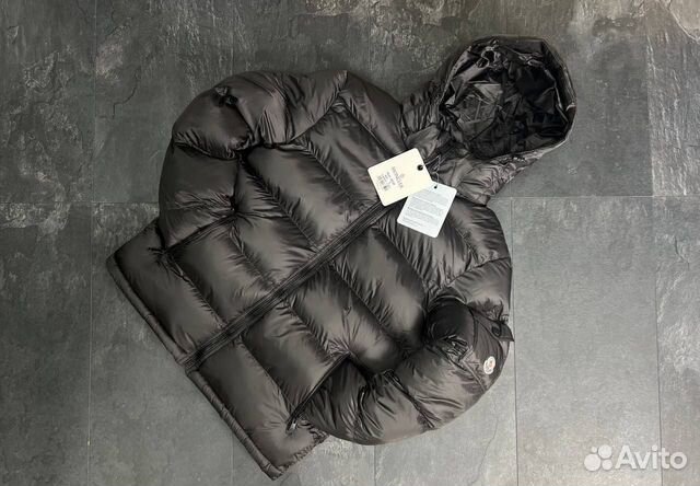 Куртка мужская Moncler купить в Санкт-Петербурге | Личные вещи | Авито