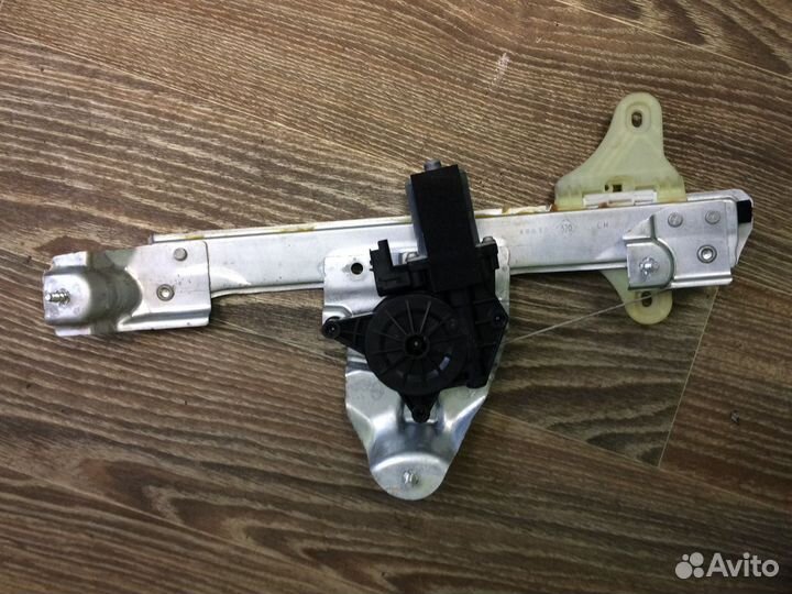 Стеклоподъёмник задний левый Renault Arkana