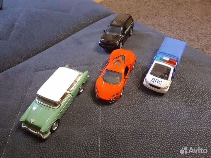 Детские машинки металлические