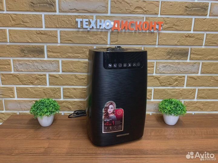 Ультразвуковой увлажнитель воздуха Redmond