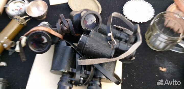 Бинокль 8 на 32 штуки есть один немец