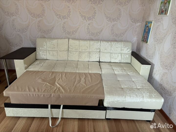 Угловой диван