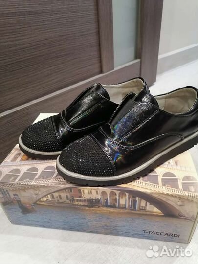 Ботинки для девочки размер 34