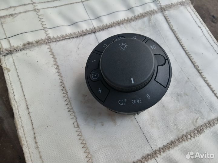 Переключатель света фар Opel Corsa D