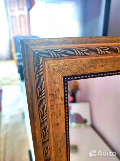 Зеркало интерьерное