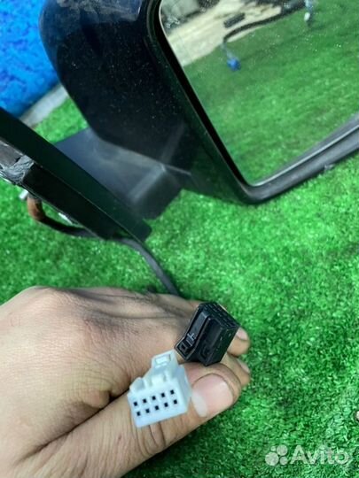 Зеркало заднего вида боковое переднее правое