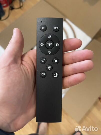 Люстра потолочная светодиодная с пультом Новая